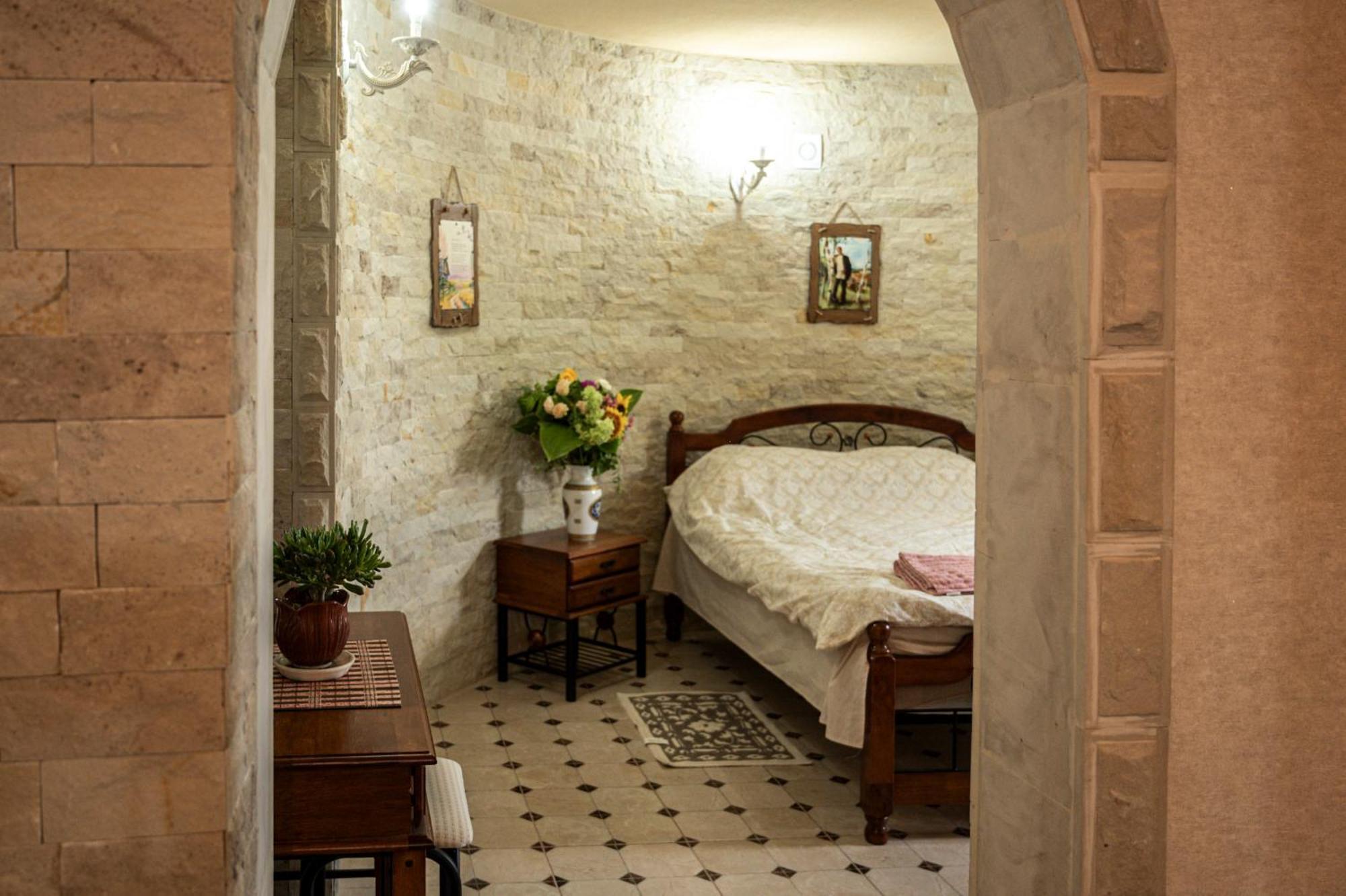 Castel Unghern Ivancea Экстерьер фото